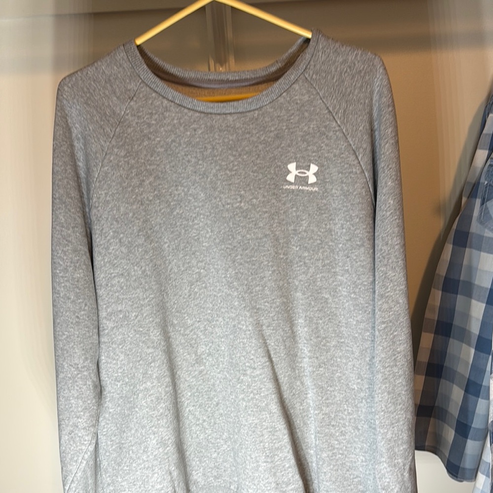 Under Armour Gray Sweatshirt Size XL Men’s Crewneck
